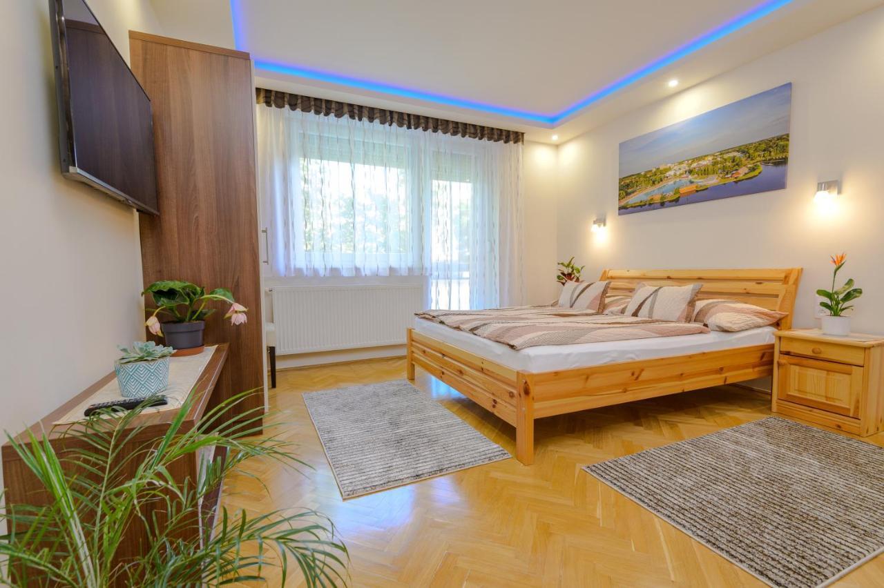 Illes Apartmanok I. Hajdúszoboszló Exteriér fotografie