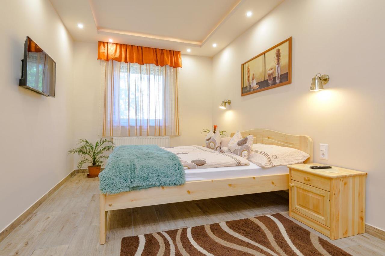 Illes Apartmanok I. Hajdúszoboszló Exteriér fotografie