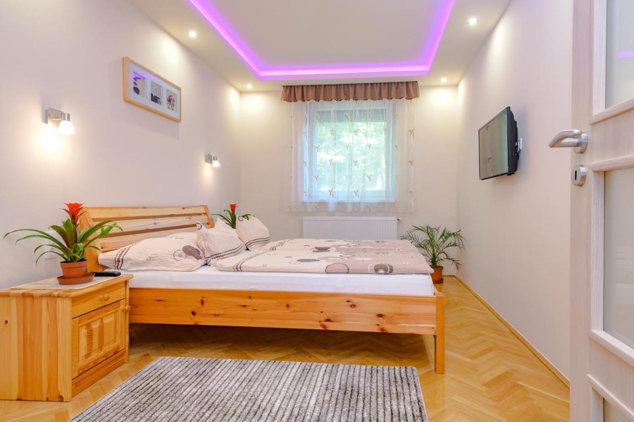 Illes Apartmanok I. Hajdúszoboszló Exteriér fotografie